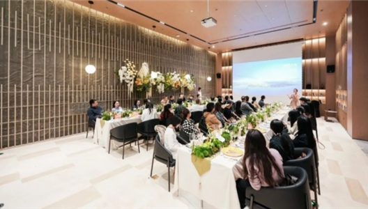 华夏阳光 | 朝花夕拾会所搭建高阶圈层，全维赋能资产